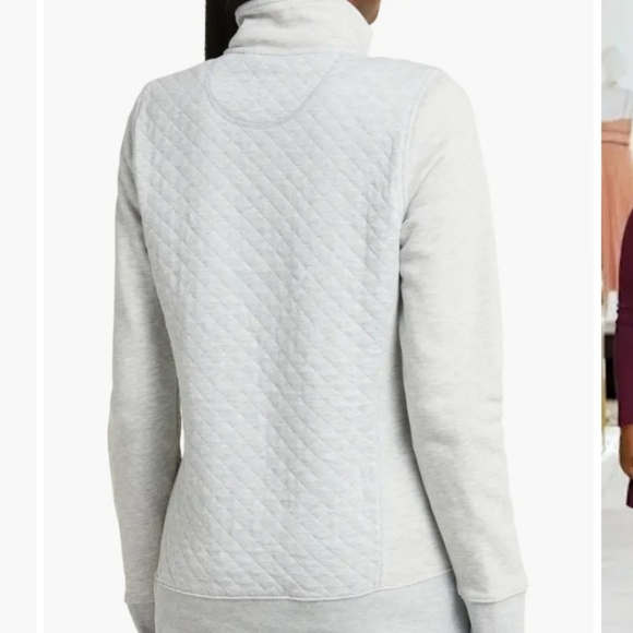 L.L. Bean Women's Quilted Full-Zip Sweatshirt Jacket | Light Gray Heather - Picture 6 of 11